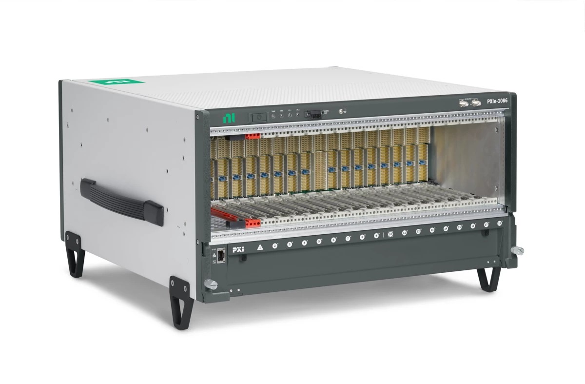 NI PXIe-1086, 18-Slot 3U PXI Express Redundant Chassis